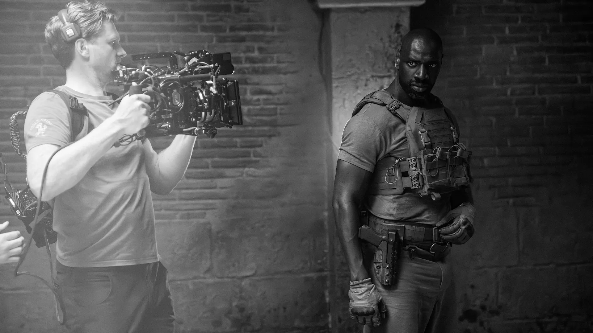 El primer vistazo al programa de televisión Extraction de Netflix revela al mercenario de Omar Sy