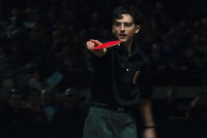 Robert Pattinson tiene un cameo secreto de Marty Supreme