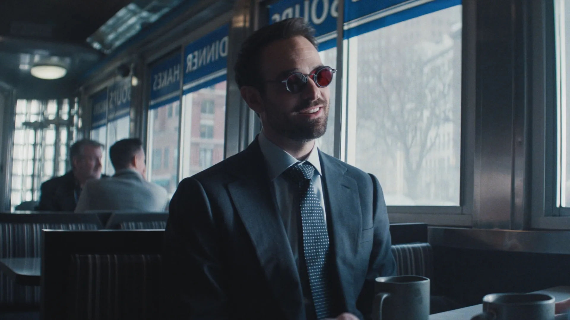 Charlie Cox de Daredevil insiste en que no está en la película de Spider-Man, como lo hicieron Tobey Maguire y Andrew Garfield