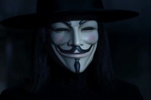 El director de V de Vendetta habla sobre la esperanza y relevancia de la película 20 años después