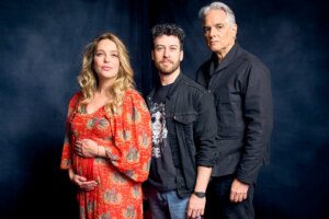 El director y el elenco de Imposters revelan la relación tóxica en el corazón de la película