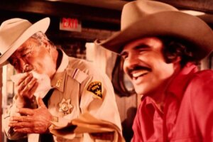 15 películas de Burt Reynolds que no podrían ser más de los años 70