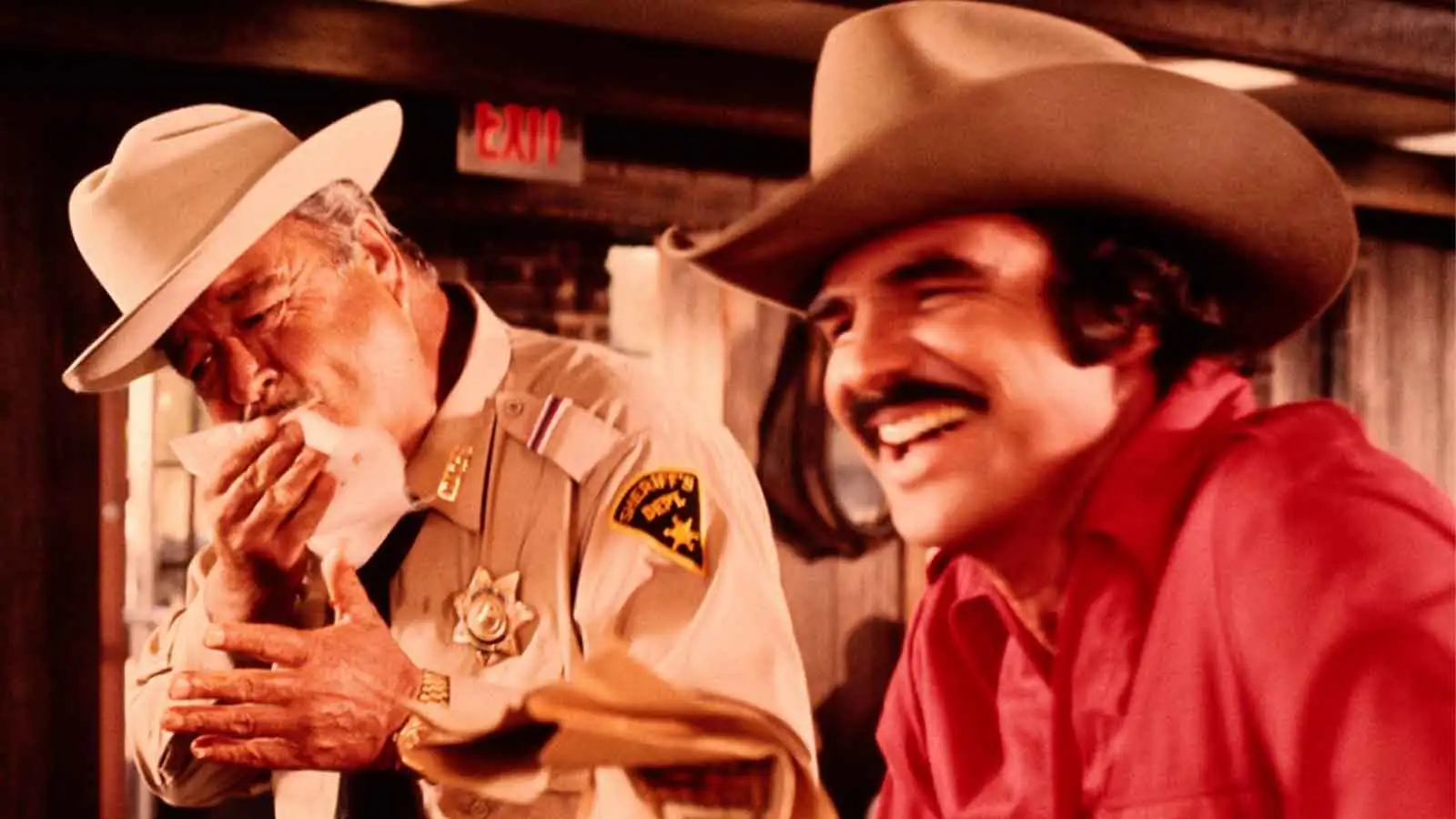 15 películas de Burt Reynolds que no podrían ser más de los años 70
