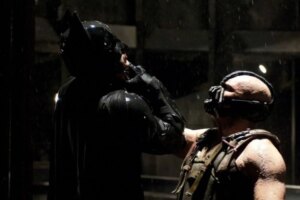 La película de Bane y Deathstroke puede llevar al villano de Batman más allá de Tom Hardy