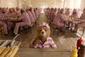 La selección de escritores de Paddington 4 insinúa una sátira política del oso más famoso de Inglaterra