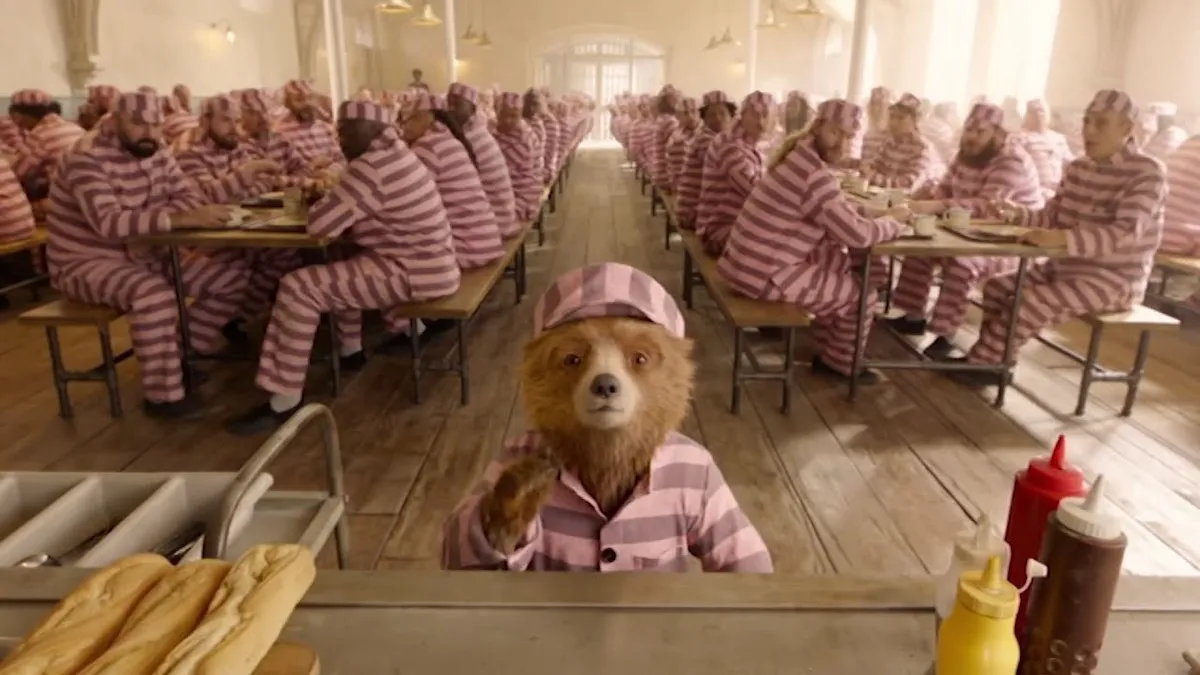 La selección de escritores de Paddington 4 insinúa una sátira política del oso más famoso de Inglaterra