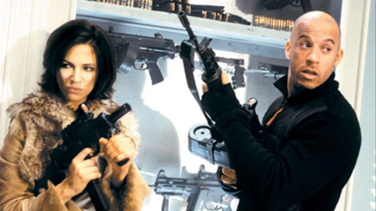 Las 15 formas más extrañas en que las películas de la década de 2000 intentaron parecer "geniales"