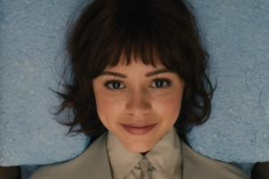 Tráiler de Klara and the Sun: Scream Queen Jenna Ortega prueba la ciencia ficción en la película retrasada de Taika Waititi