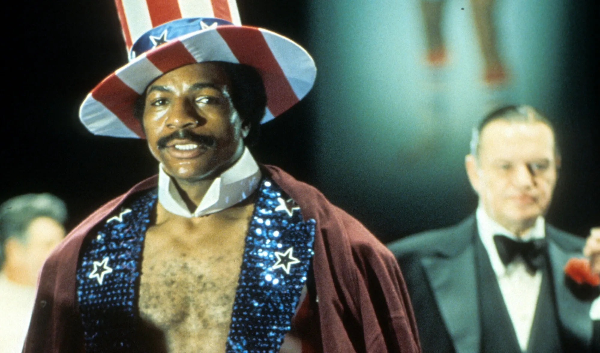 America 250 versus cómo Hollywood abordó el último cumpleaños emblemático del país