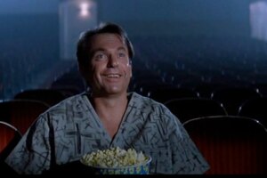 Cómo la risa de Sam Neill hizo que el metamomento más aterrador del cine fuera aún más aterrador