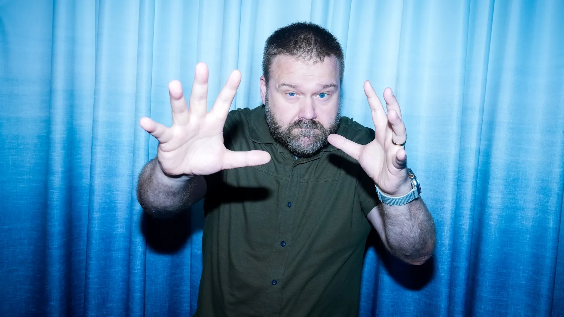 El creador de Invincible, Robert Kirkman, está intentando "eliminar lo aburrido" de los cómics