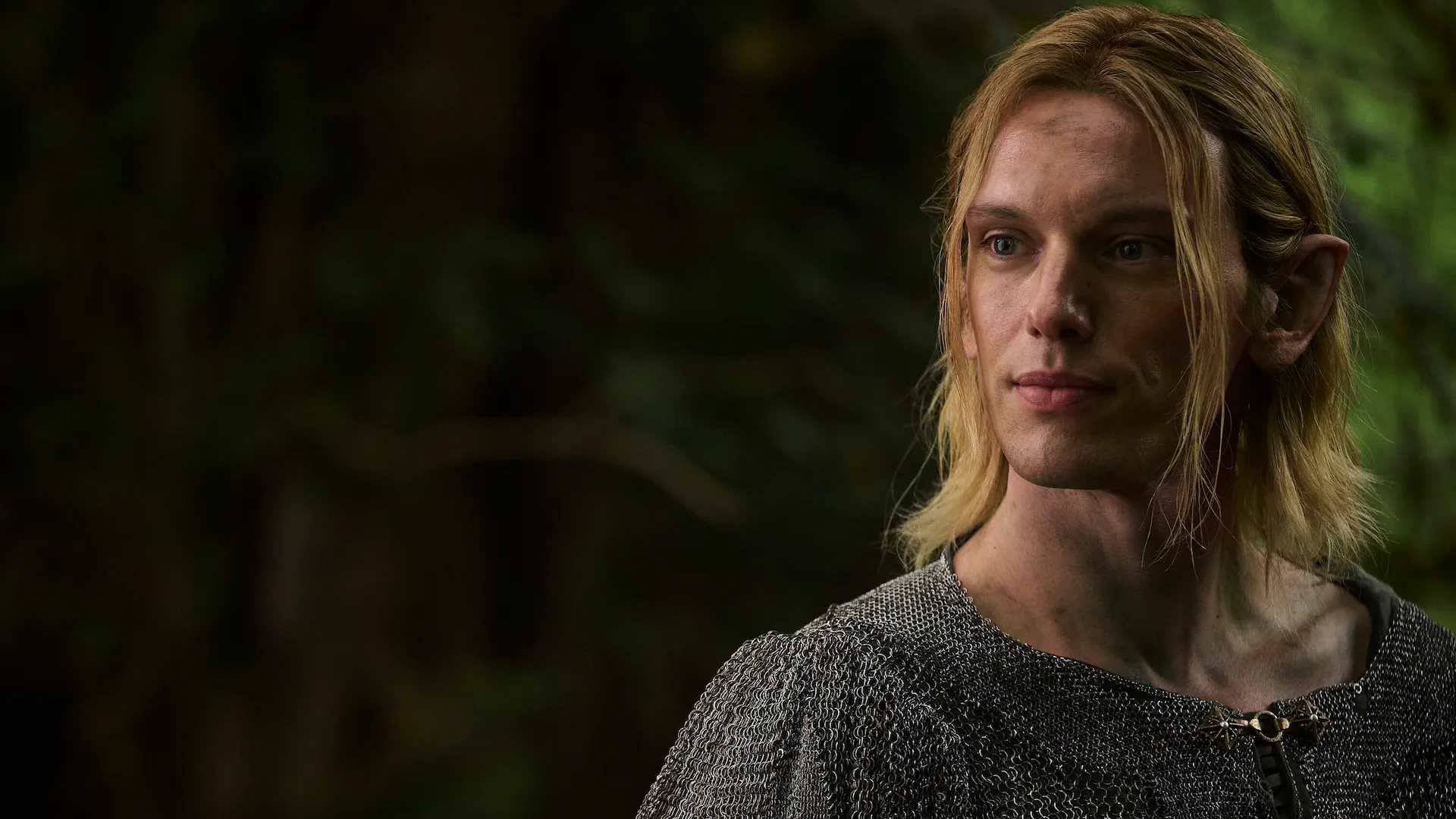 Los showrunners de Rings of Power explican por qué la temporada 3 es el momento adecuado para Celeborn de Jamie Campbell Bower