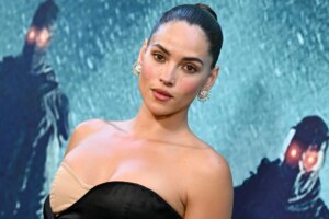 Adria Arjona de Superman 2 habla sobre volver a formar equipo con James Gunn