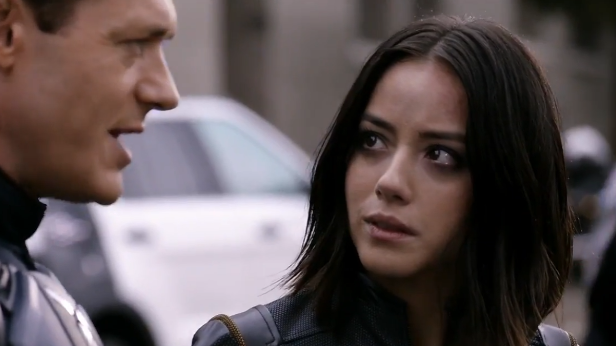 Agents of SHIELD Star aborda el frustrante estado del programa en Marvel Canon