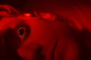 El tráiler final de Clayface se inclina hacia los tropos clásicos de Batman