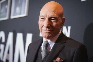 Patrick Stewart: un hombre que unió nuestro pasado con el futuro